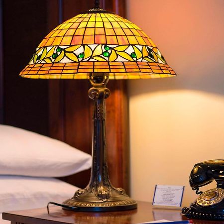 Protea Hotel By Marriott Dar Es Salaam Courtyard Экстерьер фото