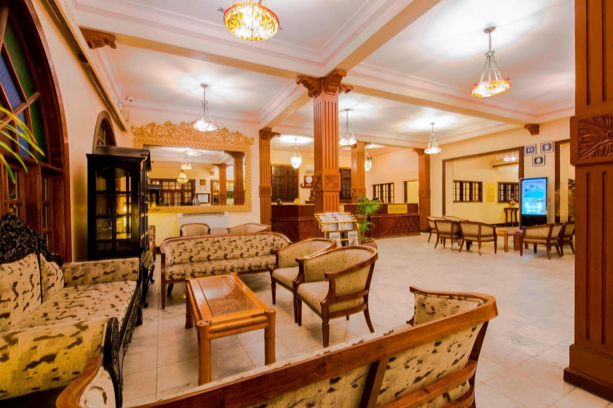 Protea Hotel By Marriott Dar Es Salaam Courtyard Экстерьер фото