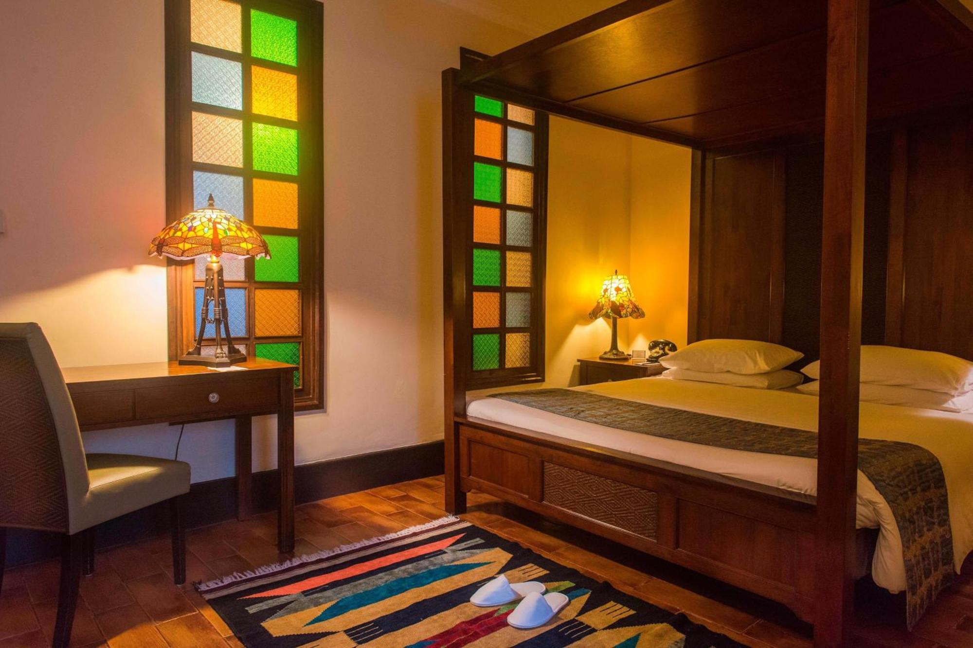 Protea Hotel By Marriott Dar Es Salaam Courtyard Экстерьер фото